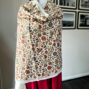 Pure Pashmina Shawl for Women, Kashmiri Wool Wrap, Indian Wedding Scarf, Ethical Gift, Warm Winter Stole, Ivory Scarf