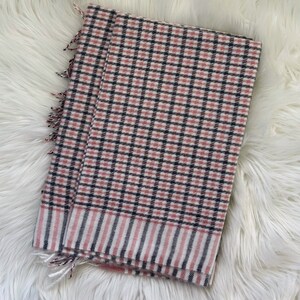 100 % Woolen Scarf, Warm Soft Winter Scarves, Wool Shawl, Unisex Checked Scarf, Ladakhi Cashmere Scarf