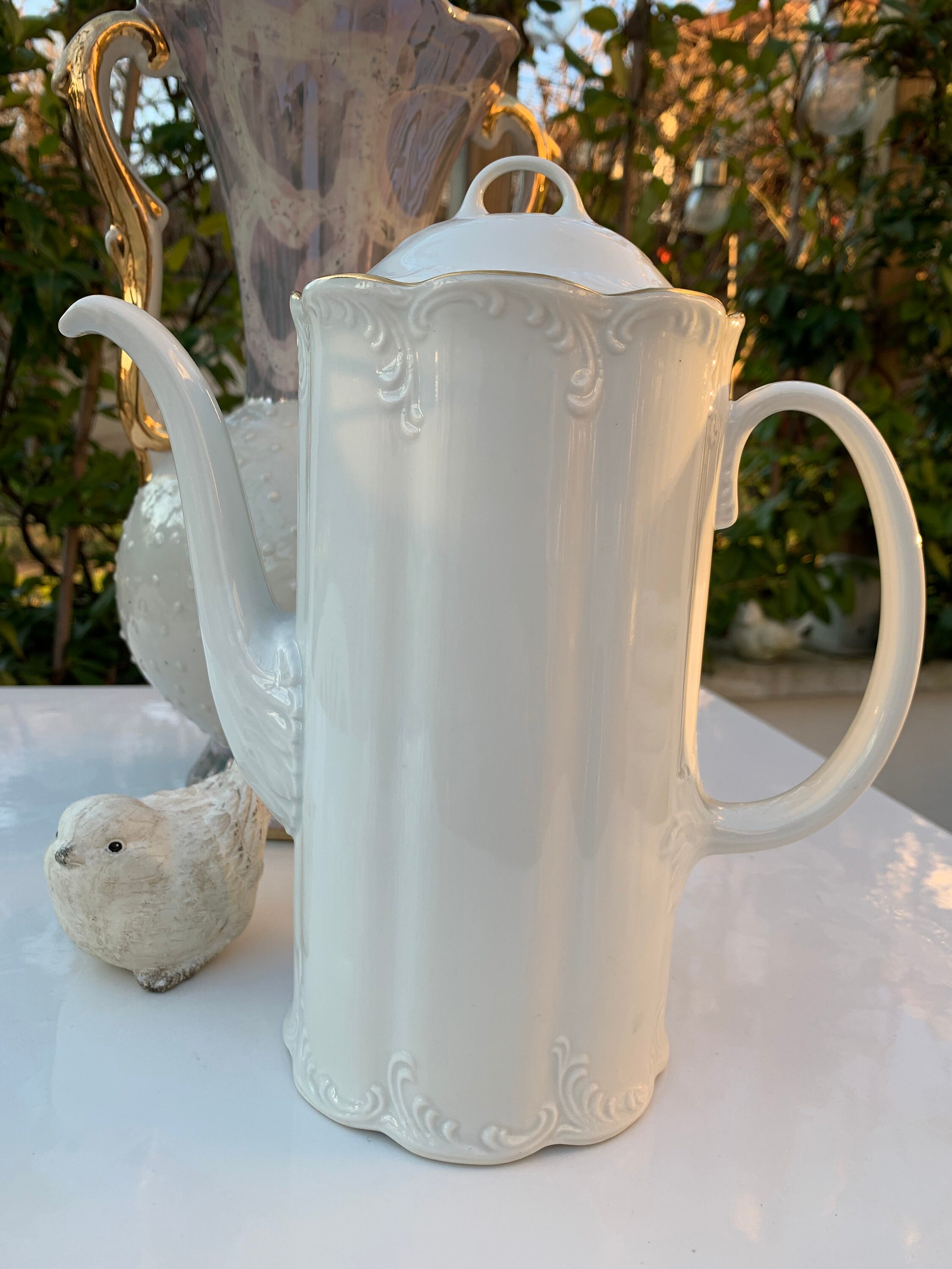 Théière Blanche en Porcelaine