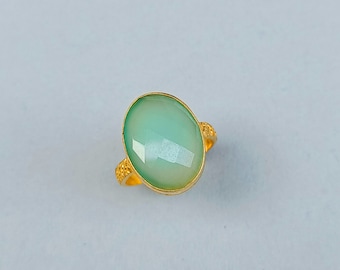 Unique Chalcedony Ring | Handmade Chalcedony Ring | Gold Ring | Chalcedony Jewelry | Fashionable Ring | Raw Chalcedony Ring | Bezel Set Ring