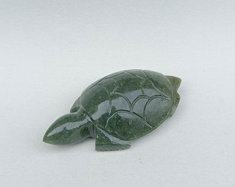 カナダ産翡翠の亀の置物（複数のサイズがあります） - Etsy 日本
