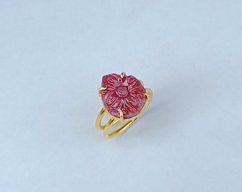 Natürliche handgemachte Rubin Carving Stein Ring, Rubin Blumenring, Goldring, Birnenform Rubin Steinring, Messingring, Stapelring, Geschenk für sie