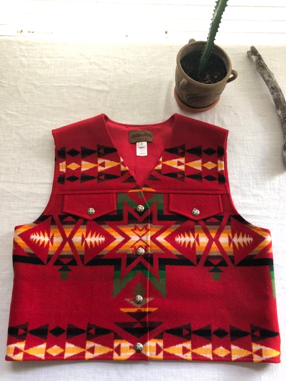 pendleton vest womens