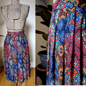 Patchwork Paisley Pleated Knee Length Skirt/ 80s Office Wear/ Red Yellow Blue Green