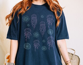 Moon Jellies Comfort Color Graphic Tee Moon Jellyfish Shirt Ocean Animals Shirt Oceancore Shirt Mermaidcore Sea Animals Tshirt Beachy Shirts