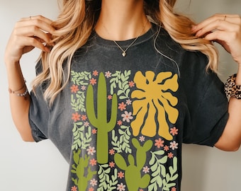 Cactus Tshirt Wild Flowers Shirt Comfort Colors BOHO Wildflowers Sun Shirt Art Nouveau Desert Shirt Southwest Retro Botanical Graphic Tshirt