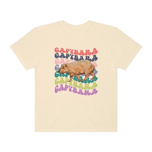 Capybara Shirt Stückgefärbtes Comfort Colors® Shirt Capybara Geschenk Retro gewelltes Text Capybara Ästhetisches T-Shirt Ivory
