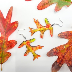 Fall Oak Leaf Earrings, red and green leaf dangle earrings, sterling silver,  handmade autumn Oak leaf earrings, real Oak leaf resin earring