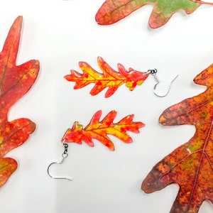 Fall Oak Leaf Earrings, red and green leaf dangle earrings, sterling silver,  handmade autumn Oak leaf earrings, real Oak leaf resin earring
