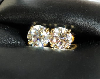 Gecertificeerde VVS1 Moissanite Solitaire Stud Oorbellen met schroefruggen