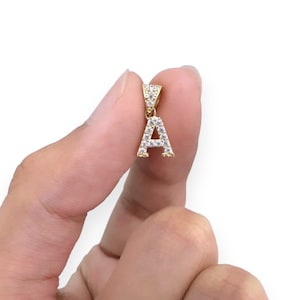 Colgante de oro macizo de 10 quilates con letra inicial de circonita cúbica de la A a la Z, el mejor regalo para ella