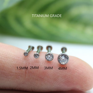 IMPLANT GRADE TITANIUM Thread less Push In 1.5mm 2mm 3mm White Cz Flat Back 6mm 8mm 10mm Labret Tragus Nose Cartilage Piercing Ear Stud