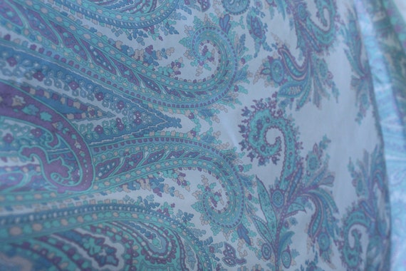 Purple & Blue Pastel Paisley Vintage Silk Scarf - image 5