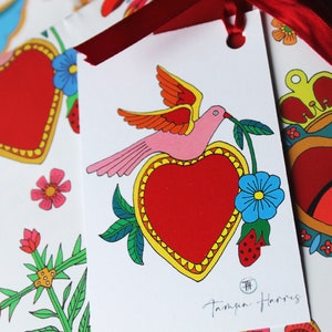 Papier cadeau coeurs Coeurs mexicains Saint-Valentin motif milagros image 4