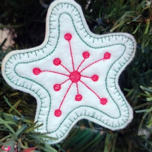 Christmas star ornament ITH machine embroidery design 4x4 hoop