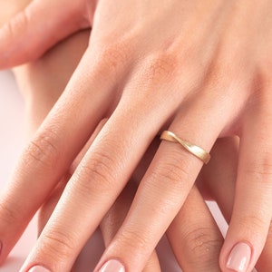 Sandblasted Mobius Ring,Wedding Band,Infinity Ring,Wedding Ring,Gold Mobius Ring,Mobius Band,Engagement Ring,Mobius Wedding Band
