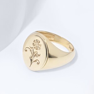 Women's Flower Signet Ring in 14K Gold