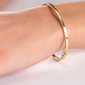 2.50mm Bangle Bracelet, Dainty Bangle Bracelet, 14k Gold Bangle, Personalized Bangle, Hinged Bracelet, Custom Bracelet, Mother&#39;s Day Jewelry
