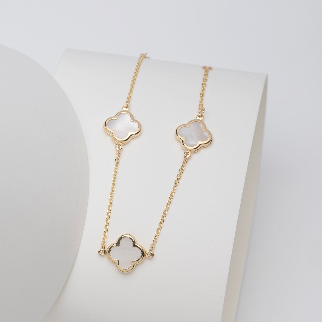 14kt Mother of Pearl Clover Charm