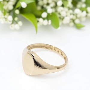 14k Solid Gold Initial Signet Ring - Personalized Engraved Ring