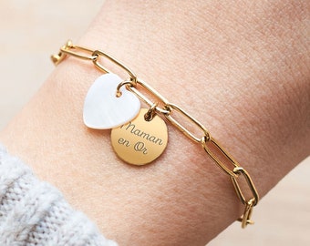 Gepersonaliseerde armband met medailles om te graveren met grote schakels en parelmoer, Gegraveerde damesarmband, Gepersonaliseerde voornaamsieraden, Moederdag