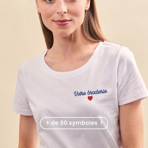 Tshirt Brodé Femme Blanc, T-Shirt Personnalisé Femme, Tee-Shirt Personnalisable, Cadeau Maman, Cadeau Fête Des Mères Personnalisé image 1