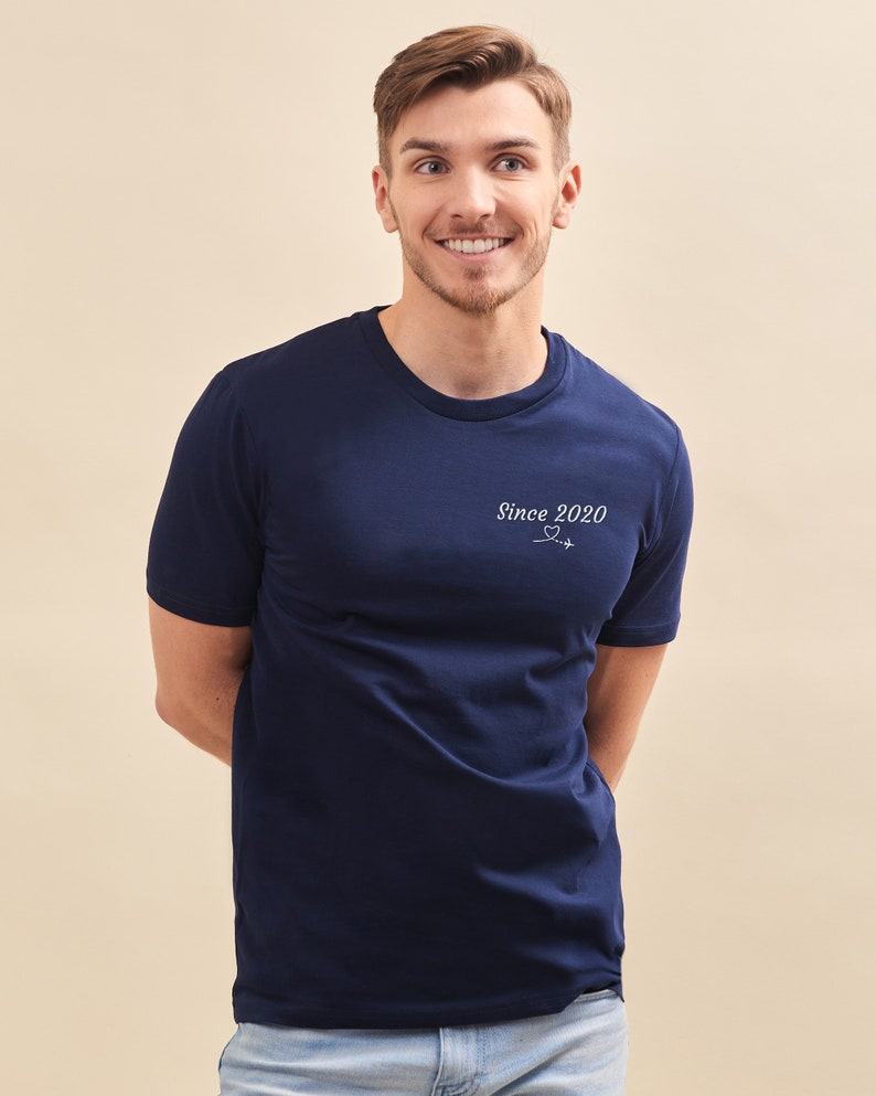 Tshirt Brodé Personnalisé Homme Bleu, Cadeau Homme Personnalisé, Cadeau Parrain Personnalisé, Cadeau Fête Des Pères image 6