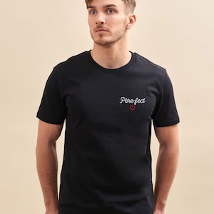 T-Shirt Brodé Personnalisé Homme Noir, T-Shirt Personnalisable Homme, Cadeau Pour Lui, Cadeau Fête Des Pères Personnalisé image 2