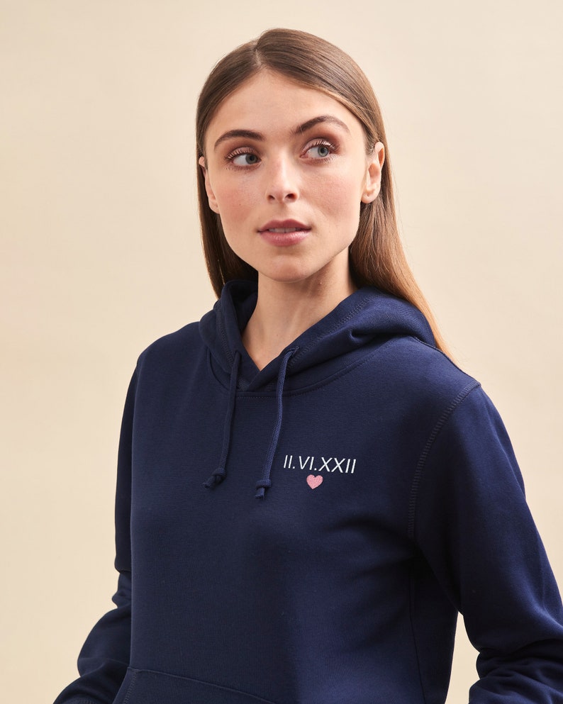 Sweat Capuche Brodé Personnalisé Unisexe, Sweat Capuche Bleu, Hoodie Personnalisé, Cadeau Maman, Cadeau Fête Des Mères Et Fête Des Pères image 3