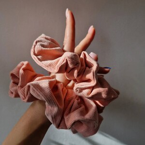 Coiffures pour chouchous, velours côtelé géant rose poudré, non extensible. Accessoires de mode Idées cadeaux Filles