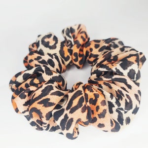 Leopard print |chiffon Scrunchie | gift |women|summer!