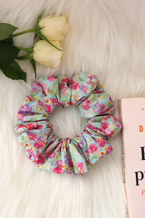 Handmade Floral Scrunchie: Rose & Hubble Cotton Poplin - Sky  display picture 3