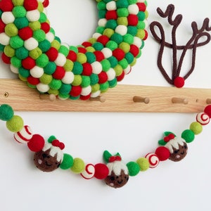Christmas Pudding Felt Ball Garland| Christmas Felt Ball Garland| Christmas Pom Pom Garland - Green, Red and Red Swirl Felt Ball Garland