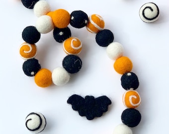 Halloween Felt Ball Garland| Halloween Felt Ball Pom Pom Garland| Halloween Party Decoration| Classic Halloween Coloured Garland