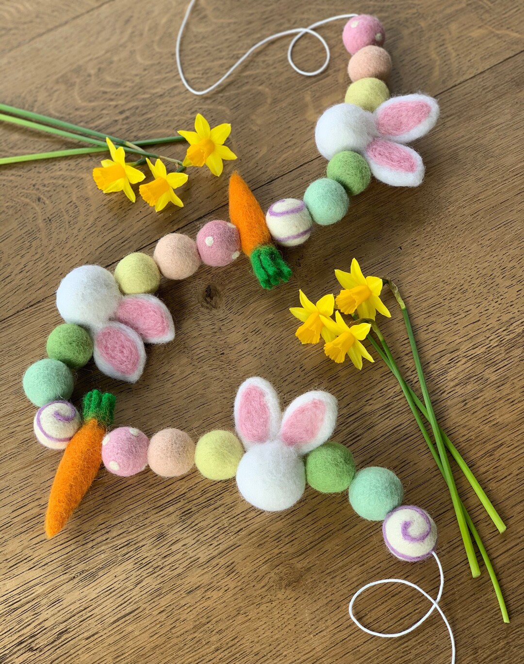 Felted Easter Bunny and Carrot Garland| Easter Felt Ball Garland ...
