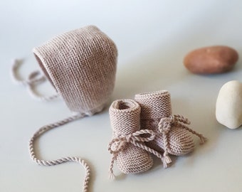 2 Pcs Set for Newborn Baby booties and bonnet - hat hand knitted from Oeko-Tex Merino wool in light beige color