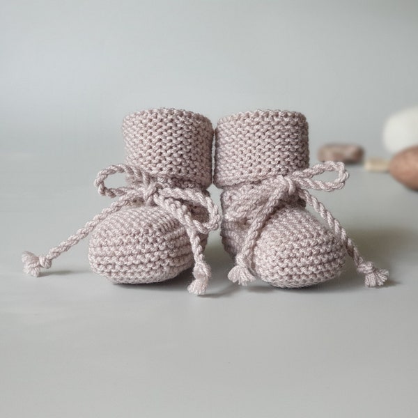 Beige Hand gestrickte Neugeborene Baby Wolle Socken - Hausschuhe aus Öko-Tex Merino Wolle