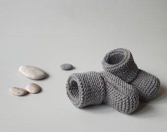 Knitted Newborn Baby booties, Wool Socks from Grey Oeko-Tex Merino Wool