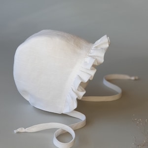 Bonnet for Newborn Baby Girl, Summer Sun Hat with ruffle brim from Oeko-Tex linen in white color