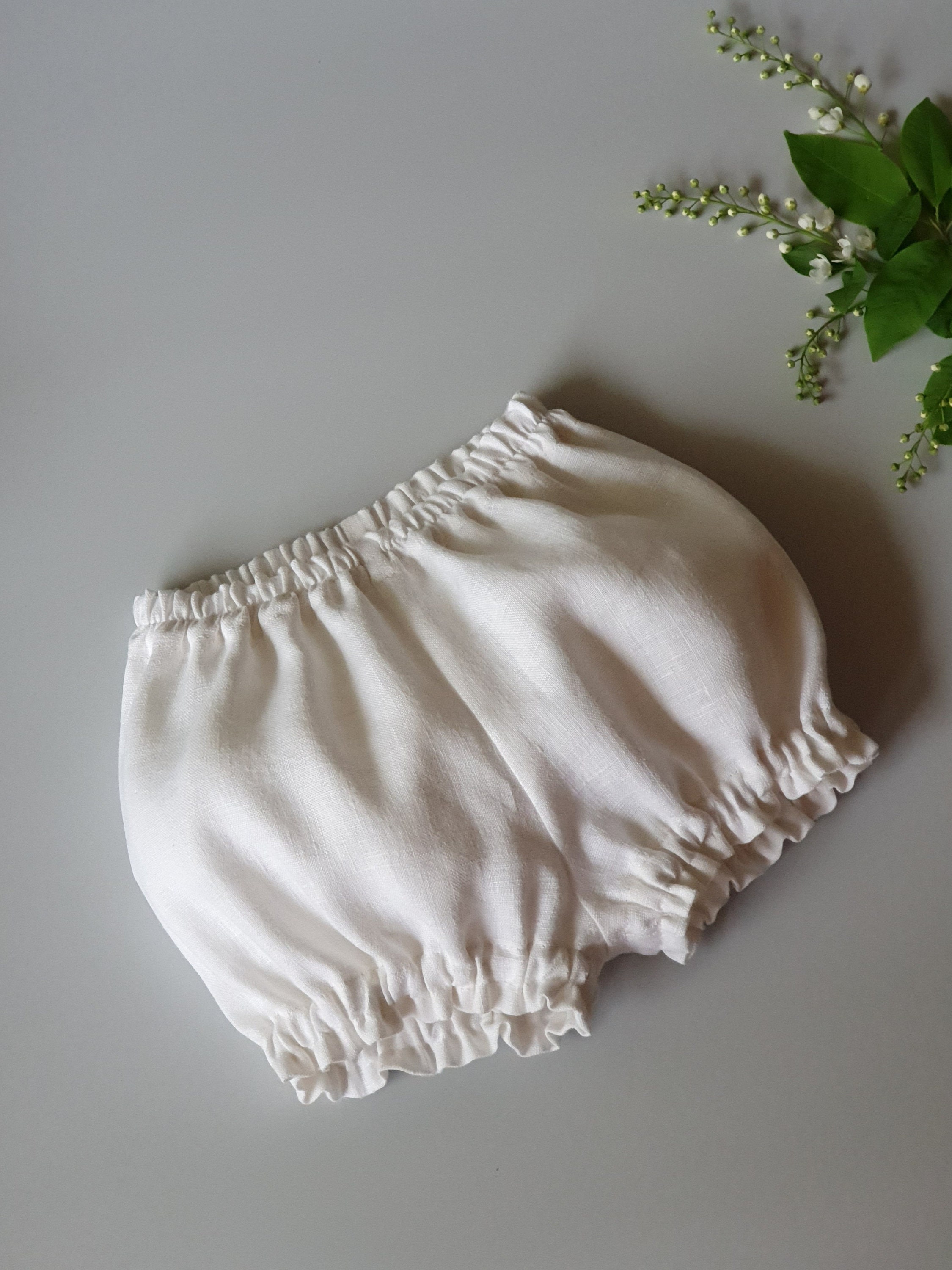 Baby girl ruffle bloomers from Natural linen in off white Etsy