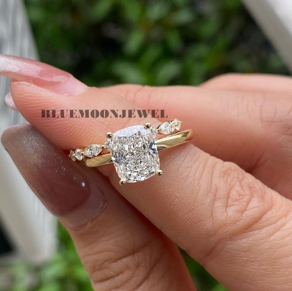 Crushed Ice Elongated Cushion Moissanite Ring Set Cushion Hidden