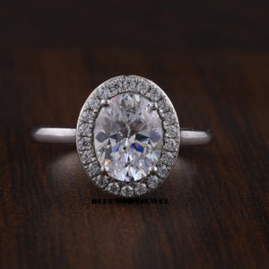 Oval Halo Engagement Ring 925 Silver Cubic Zirconia Engagement Ring Oval Diamond Wedding Ring Diamond Stimulants CZ Sterling Silver Ring
