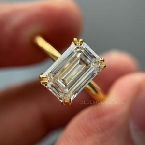 3 Carat Emerald Diamond Ring Solitaire IGI Certified Emerald Cut Lab Grown Diamond Engagement Ring Double Claw Prong Ring Yellow Gold Ring