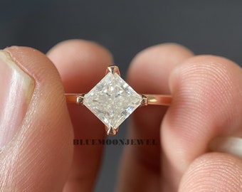 1.20 Ct Princess Cut Moissanite Engagement Ring in 14K Rose Gold