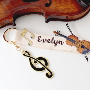 Violin Personalized Embroidery Name tag, Teacher appreciation gift, Key chain, Violin keyring, Custom key, School bag , Personalized Gift