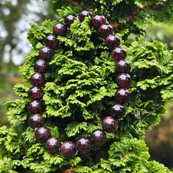 Garnet Bracelet - 8mm - Passion, vitality, and grounding energy