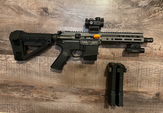 Tactical Wall Mount for Rifle with 2 PMAG magazine holder combo 