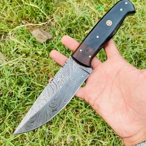 Best Custom handgefertigtes Damascus Steel Skinner Messer mit Lederbezug