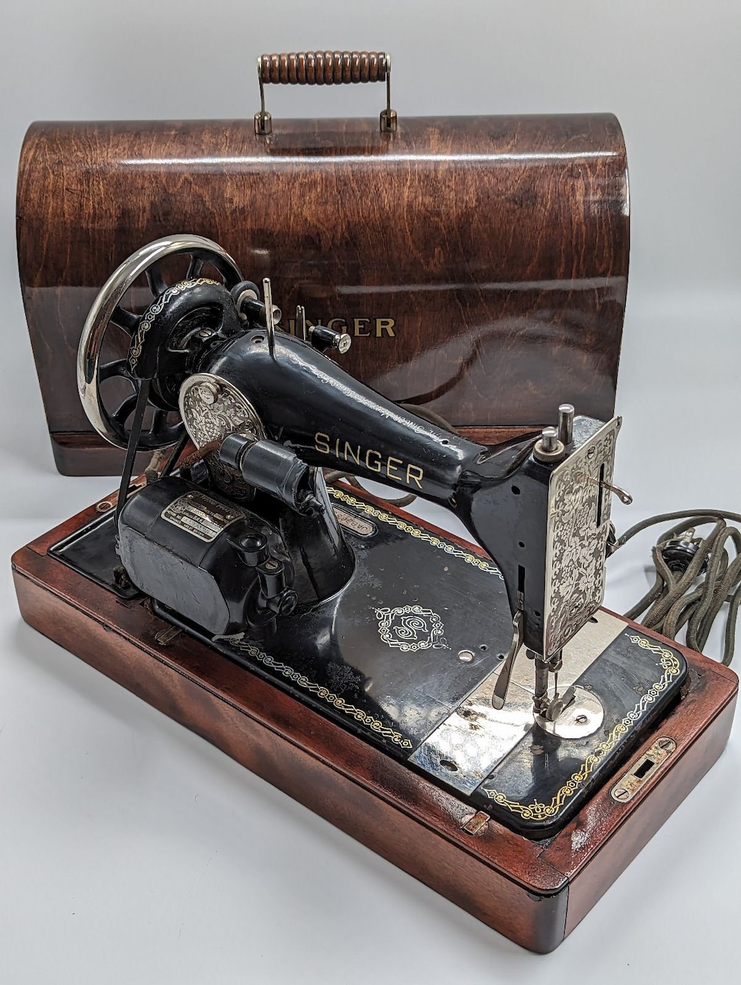 1904 Singer 28k Antique Sewing Machine With Restored Case Etsy