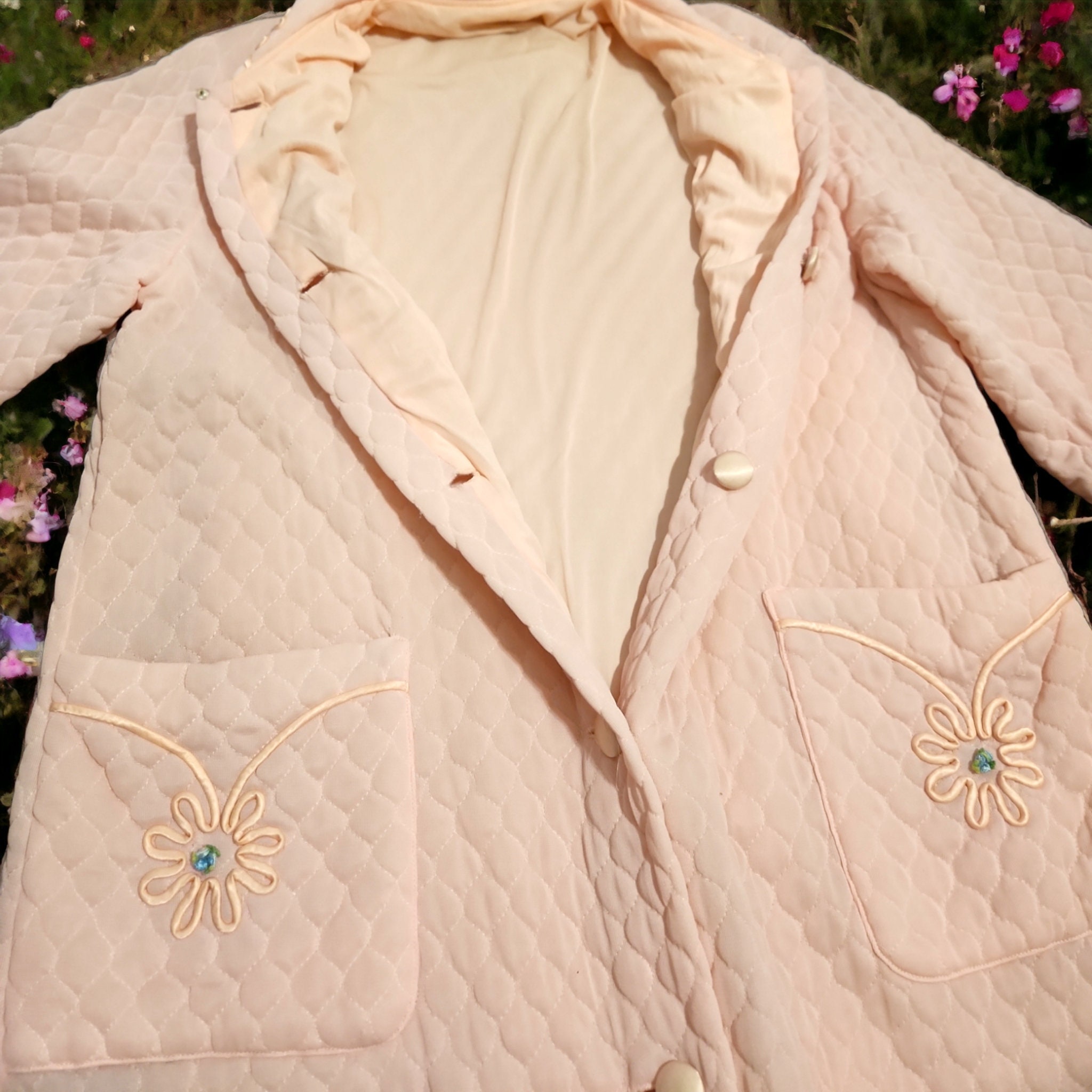 Vintage 60s Pink Quilted Nylon Robe Bed Jacket Size Small Cottagecore